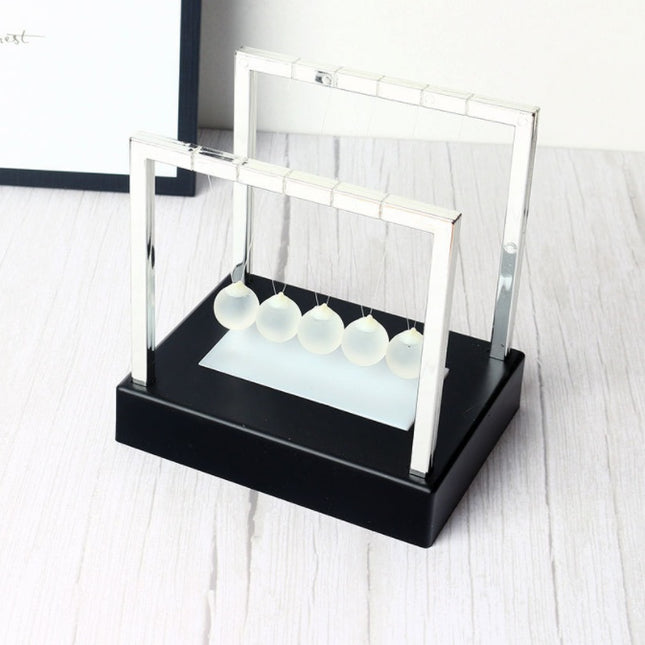 Newtons Cradle LED Light Up Kinetic Energy Home Office Science Toys Home Decor