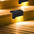 Black warm light / Q1pc