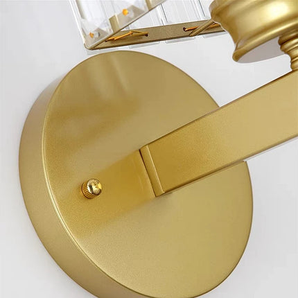 Nordic Simple LED Wall Lamp Modern Luxury Crystal Sconce Living Room Bedside Restaurant Interior Decoration Creative Wall Light