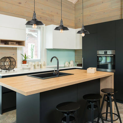 Farmhouse 1-Light Rust Black Barn Pendant Light with Metal Shade Cottage Foyer Island Pendant Lantern, LED Compatible