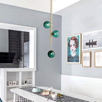 Modern 3-Light Pendant Light Fixture Green Globe Glass Chandeliers Ceiling Lights Brushed Gold round Ball Lighting Hanging Pendant Lamp for Bedroom Living Room Cafe Bar Shop Decoration (Green)