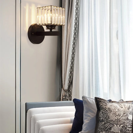 Nordic Simple LED Wall Lamp Modern Luxury Crystal Sconce Living Room Bedside Restaurant Interior Decoration Creative Wall Light